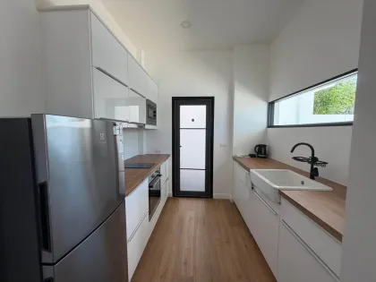 Moderne 2-Zimmer-Haus zur Miete in Koh Kaew