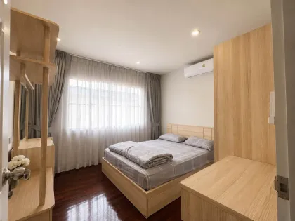 Вилла с 3 спальнями и бассейном в аренду в Land & House Chalong Park