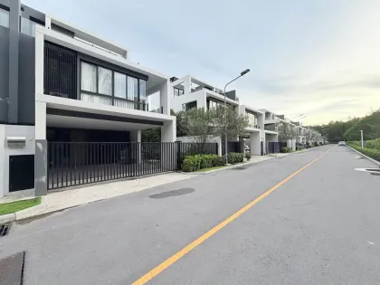 Современная вилла с частным бассейном в Laguna Park 2, Thalang