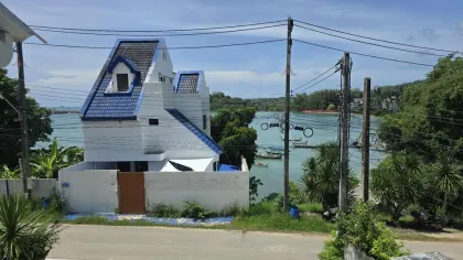 Дом с видом на море 2 спальни в аренду в Ао Макхам, Пхукет