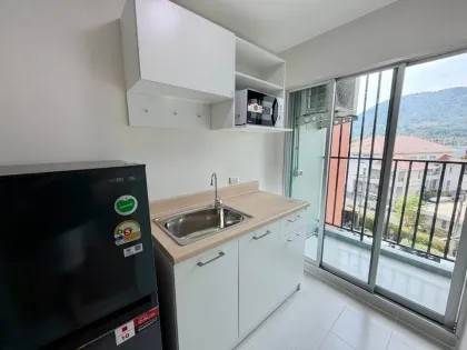 Apartamento 1 dormitorio con vista a la piscina en DCondo Kathu–Patong en alquiler