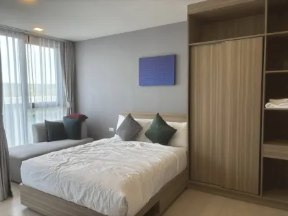 普吉镇现代一居室公寓出租