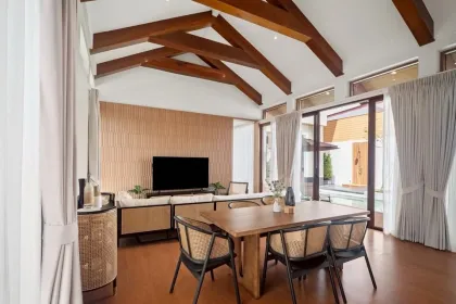 Moderne 3-Zimmer-Poolvilla zur Miete in Si Sunthon, Phuket