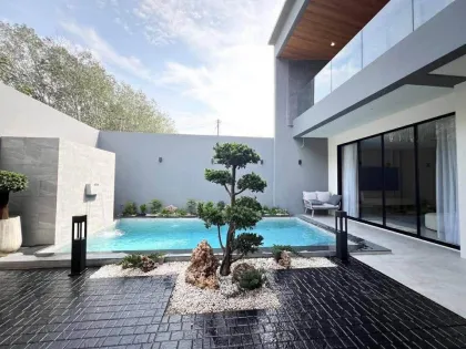 Private Pool Villa for Rent in Pasak, Bangjo, Phuket