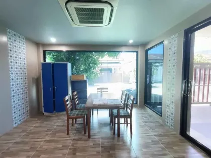 Таунхаус с 3 спальнями в аренду в Пхукет Таун, Srisuchat Grandview Village