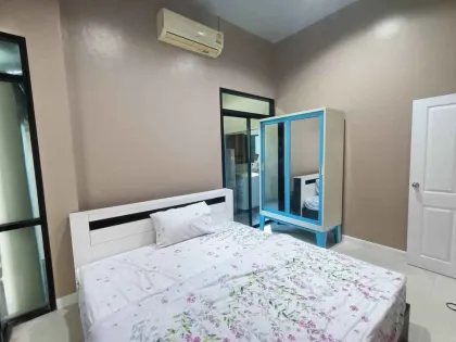 Таунхаус с 3 спальнями в аренду в Пхукет Таун, Srisuchat Grandview Village
