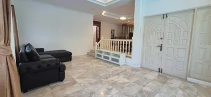 5-Bedroom Pool Villa for Rent in Chalong, Phuket