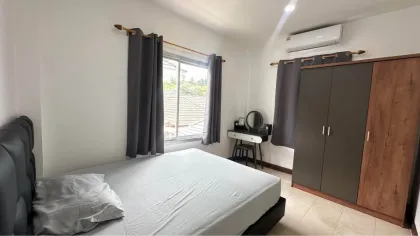 Casa en alquiler 3 dormitorios y 3 baños en Rock Garden 5 cerca de Phuket
