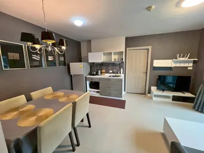 Apartamento de 2 Dormitorios con Vista a la Piscina en DCondo Mine Phuket, Patong