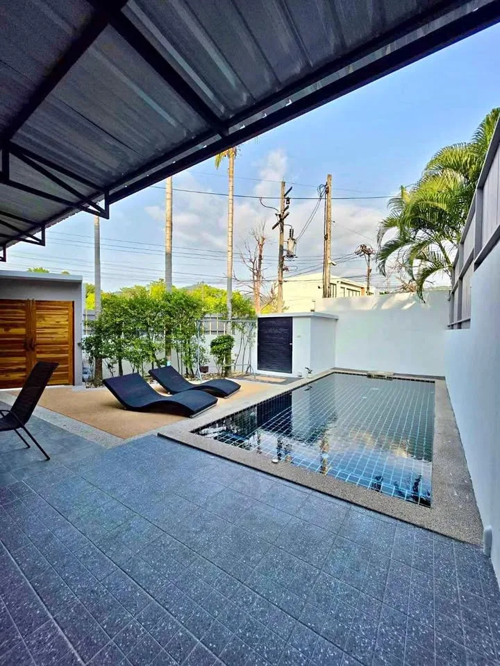 Pool Villa for Rent with 3 Bedrooms and 2 Bathrooms