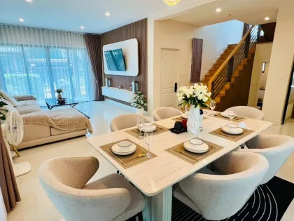 Вилла с 3 спальнями и 3 ванными в аренду в The Palm Kathu-Patong Village