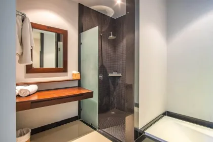 Вилла с 2 спальнями в аренду в ONYX Villa, Раваи, Пхукет