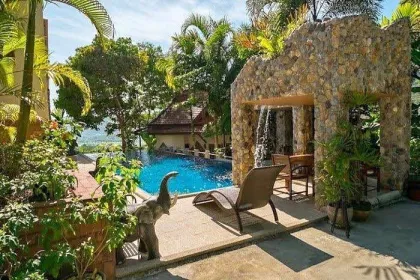 Geräumige 4-Schlafzimmer Familienvilla mit Pool in Palm Hill Vista, Kathu