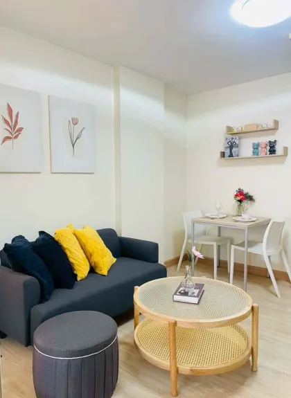 Modern 1-Bedroom Pool View Condo at D Condo Creek, Kathu