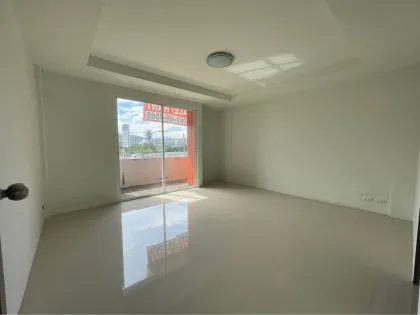 Коммерческое здание 3 спальни 3 ванных для аренды/продажи в Royal Marina Plaza, Ко Кэо