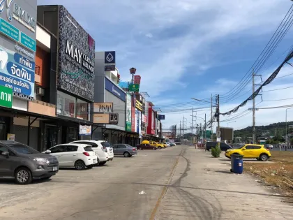 Коммерческое здание 3 спальни 3 ванных для аренды/продажи в Royal Marina Plaza, Ко Кэо