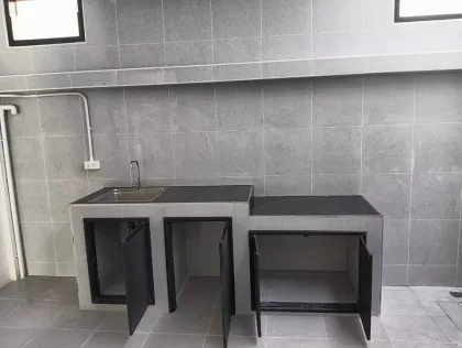 Коммерческое здание 3 спальни 3 ванных для аренды/продажи в Royal Marina Plaza, Ко Кэо
