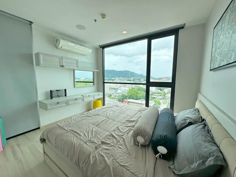 Апартаменты с 2 спальнями и 2 ванными в The Base Height Phuket