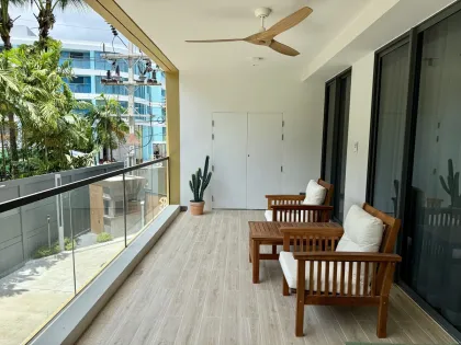 Laguna Beachside: 2 спальни у пляжа в Бангтао, 200 м