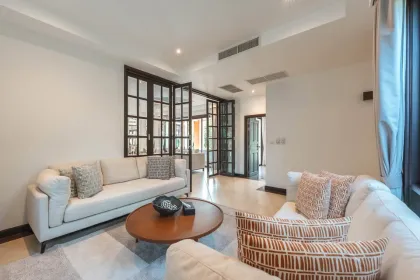 Вилла с 4 спальнями в аренду в Laguna Village Residence Phase 2, Чернг Талай
