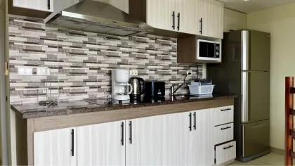 2-комнатная квартира с видом на море в аренду в Ката