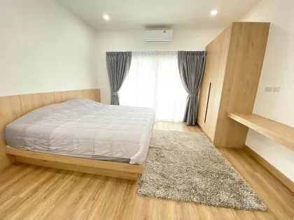 ทาวน์เฮาส์ 2 ห้องนอน 2 ห้องน้ำ ให้เช่าในราไว ภูเก็ต