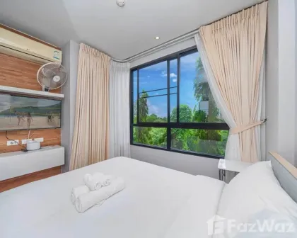 Frisch renovierte 2-Zimmer-Wohnung nahe Nai Harn Strand