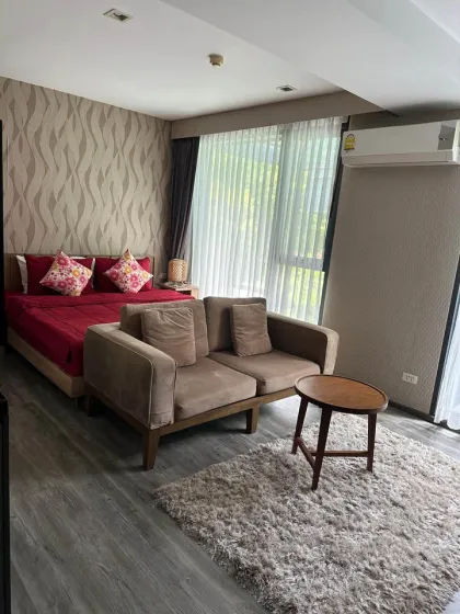 Appartement 1 chambre à louer au Deck Condo, plage de Patong