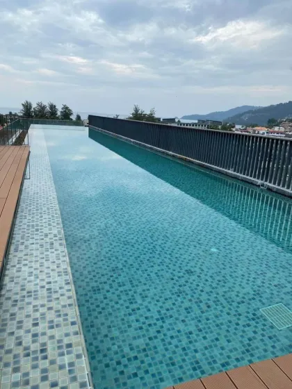 Appartement 1 chambre à louer au Deck Condo, plage de Patong