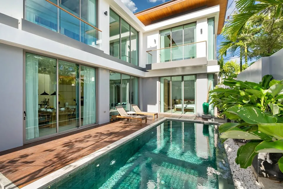 Elegant 3-Bedroom Luxury Villa for Rent in Cherngtalay, Phuket
