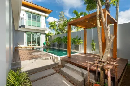 Elegant 3-Bedroom Luxury Villa for Rent in Cherngtalay, Phuket