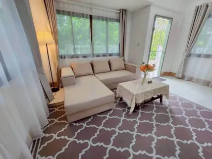 Вилла с 3 спальнями и 2 ванными в аренду в Wongchalerm Garden Ville