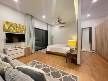 2-Schlafzimmer, 2-Bad Villa zur Miete in Chalong