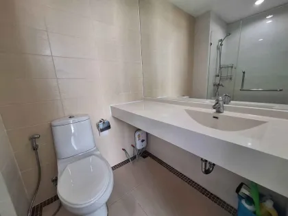 2-Zimmer 2-Bad Wohnung im The Light Condominium, Phuket Town