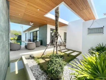 Villa de luxe moderne style Bali avec piscine privée à Cherngtalay