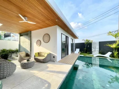 Villa de luxe moderne style Bali avec piscine privée à Cherngtalay