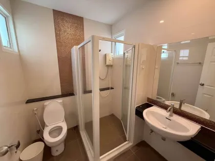 3-Zimmer Doppelhaushälfte zur Miete in Chalong, Phuket