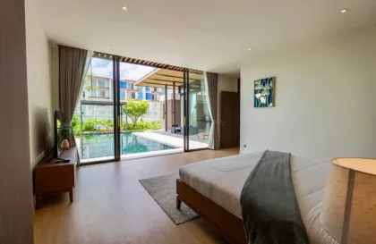 Bang Tao Poolvilla mit 3 Schlafzimmern und 4 Bädern