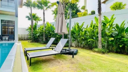 Exclusive 5-Bedroom Luxury Family Pool Villa Near BISP Phuket