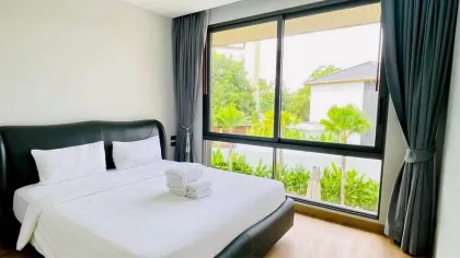 Exclusive 5-Bedroom Luxury Family Pool Villa Near BISP Phuket