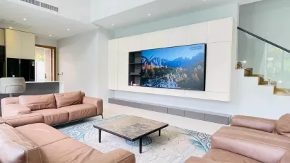 Exclusive 5-Bedroom Luxury Family Pool Villa Near BISP Phuket