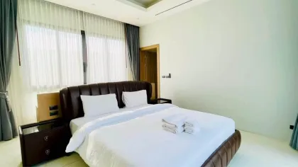 Exclusive 5-Bedroom Luxury Family Pool Villa Near BISP Phuket