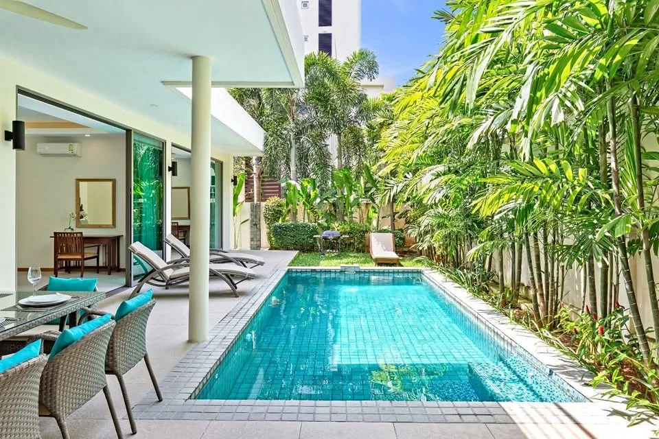 Villa à louer à Rawai avec 4 chambres et piscine