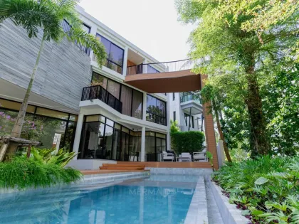 Villa 4 chambres avec vue sur terrain de golf à Kathu