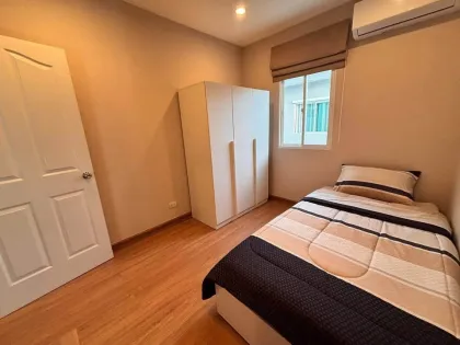 Apartamento Esquinero de 3 Hab. y 3 Baños en Passorn Koh Keaw, Phuket