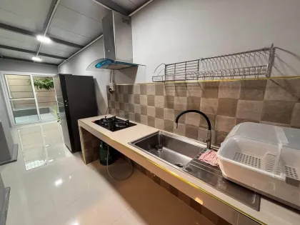 Apartamento Esquinero de 3 Hab. y 3 Baños en Passorn Koh Keaw, Phuket