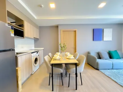 อพาร์ตเมนต์ 2 ห้องนอน วิวสระว่ายน้ำ ที่ The Base Bukit