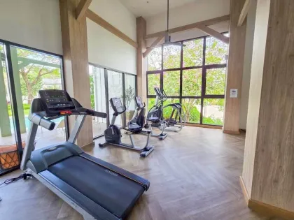 Villa de 3 Dormitorios y 3 Baños en Alquiler en Anasiri Pakhlok, Thalang