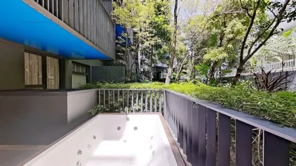 1-комнатная квартира с частным джакузи в The Deck Patong
