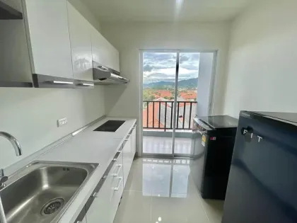 Gemütliche 1-Zimmer-Wohnung mit Bergblick nahe Phuket Town